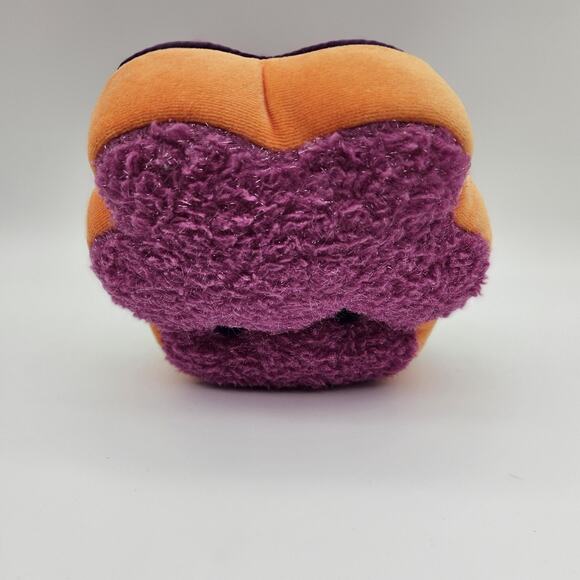 GROOVY GIRLS Chair Plush Toy Armchair Stuffed Figures - Picture 3 of 5